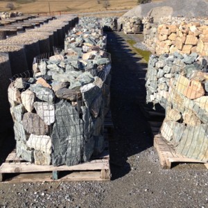 Photo of Green Canyon Crush Wall Rock. For Dry-stack, Masonry, or Landscaping wall stone. Natural stone sold by Rolleri Landscape Products.
